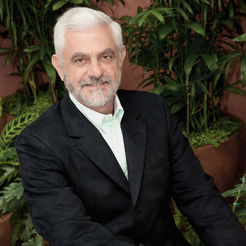 Retrato do paisagista Benedito Abbud, referência nacional em paisagismo urbano
